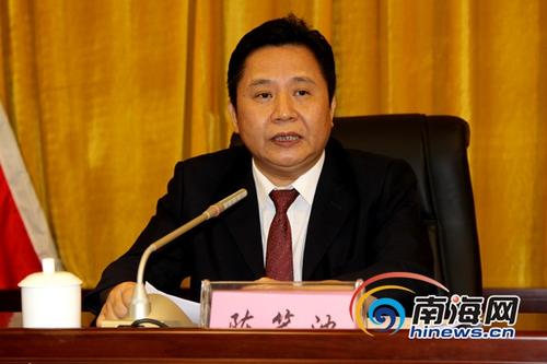 中国侨网文昌市委书记陈笑波在会议中发言.南海网记者 陈望 摄