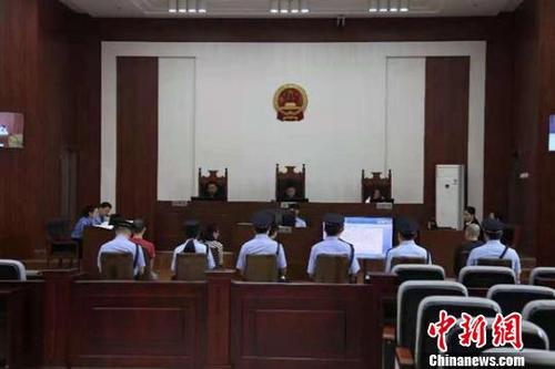 白山市人口多少人_白山市中心医院图片(3)