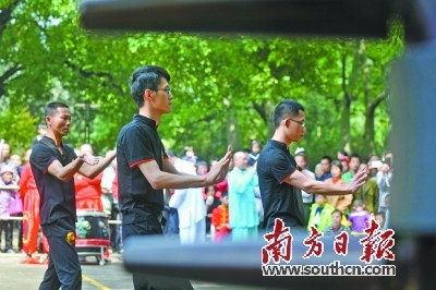 佛山功夫的推广,可以因应时代的市场化、网络化、无国界化三个特点。(戴嘉信
