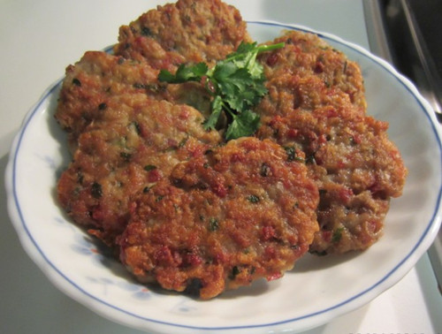 创意莲藕煎鸡饼香脆可口根本停不下来