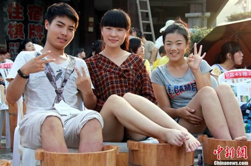 秋冬季该如何养生不妨多用中药泡泡脚