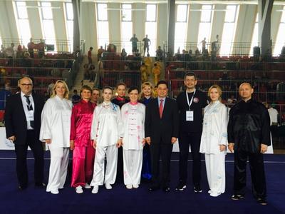 中国侨网第24届波兰国际武术锦标赛在华沙乌尔瑟诺区体育馆举行。