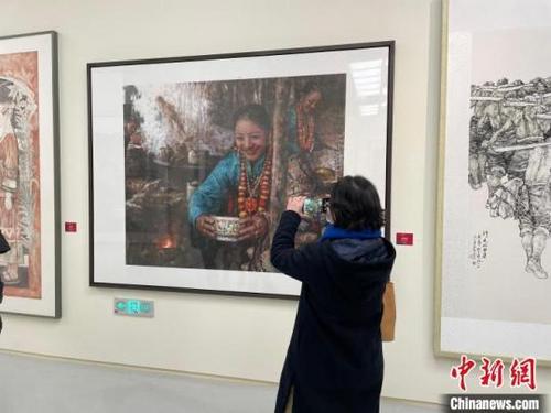 开启新春文化之旅 774件中国艺术节作品在沪亮相-中国侨网